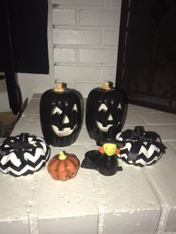 Halloween decorations 