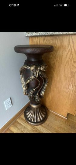Gorgeous Tall pedestal