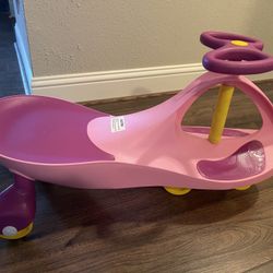 Lil’ rider Wiggle Car Ride On Toy 