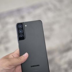 Galaxy S22 Plus UNLOCKED 256GB