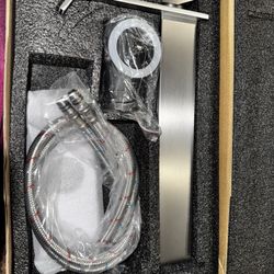 Bathroom Sink Faucet 