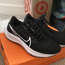 Nike Women Size 8