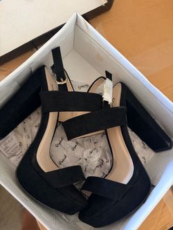 SIZE 7 Black High Heels with Straps NEW