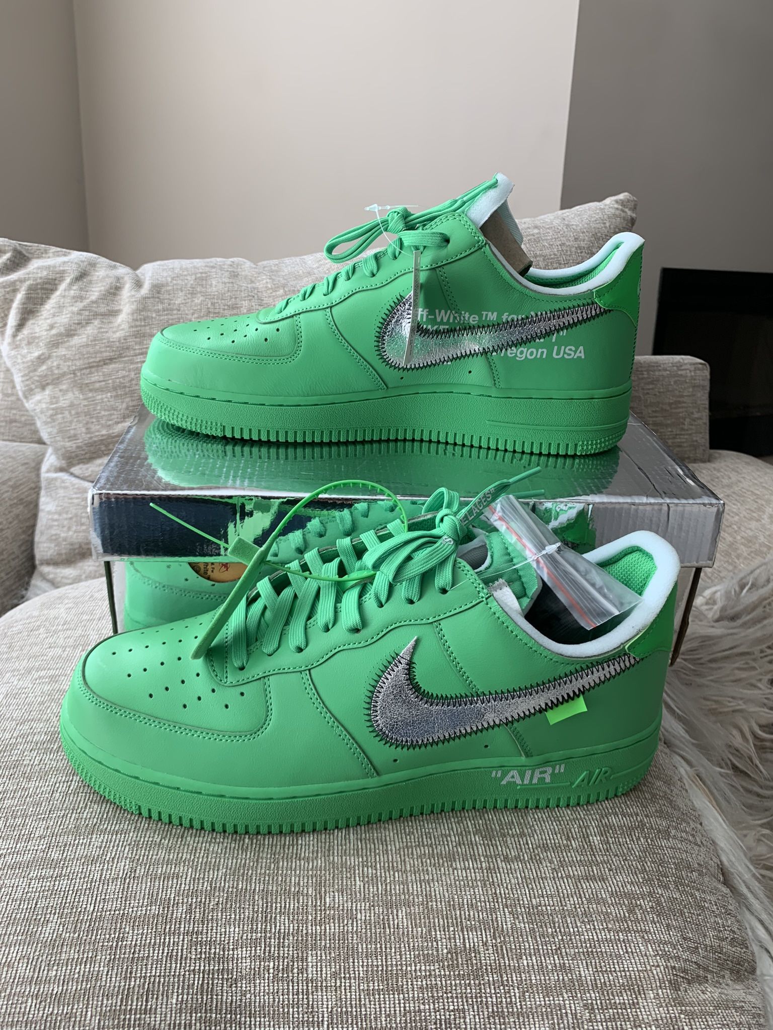 Nike Air Force 1 Low Off-White Size 11