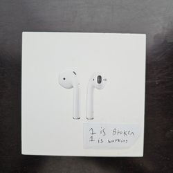 Apple Airpods Gen 1 (ONLY RIGHT ONE WORKS PROPERLY)