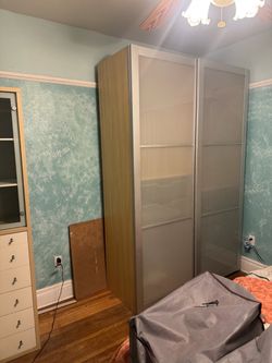 Large wardrobe with sliding glass doors FREE