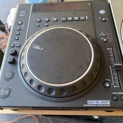 DJ equipment 