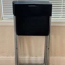 3 chairs (3 For $15) 