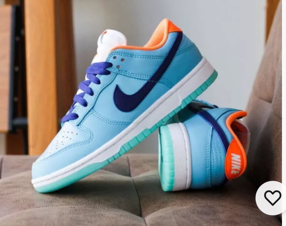 Nike Dunk Low SE Baltic Blue Total Orange HQ1538-416 Men's Size 9 New . No box