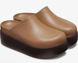 Crocs Women's Dylan Platform Clog size 4