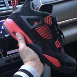 Jordan 4 Red Thunder