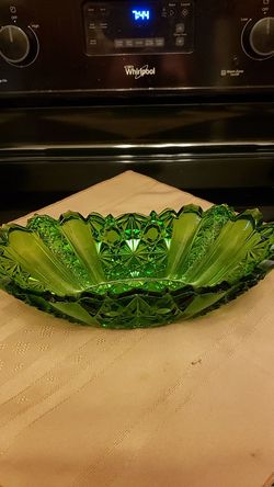 Vintage Emerald Green Cut Glass Dish