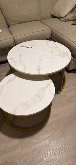 Coffee table set