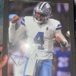Dak Prescott Autographed Phone 