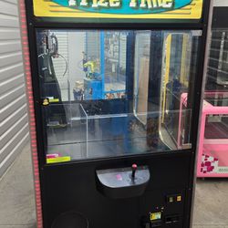 Claw Machines! Crane Arcade Games!