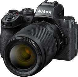 Nikon - Z 5 w/ NIKKOR Z 24-200mm f/4-6.3 VR - Black