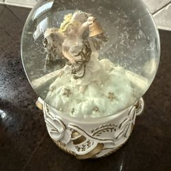 Snow globe