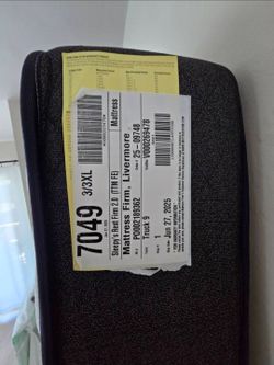 NEAR NEW! Sealy Rest Firm 2.0 Innerspring Twin XL Mattress