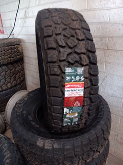 New Set of tires 285 75 16 AMSTRONG  AT