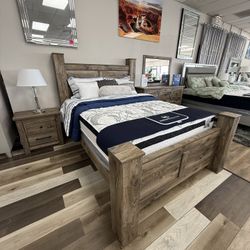 4 Pc Queen Bedroom Set 