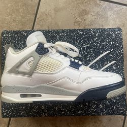 Jordan 4 Midnight Navy