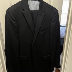 Tommy Hilfilger Mens Modern Fit 100% Wool Suit 