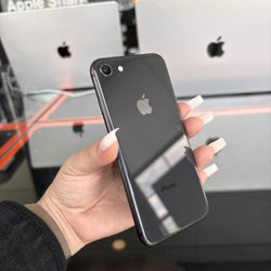Apple iPhone 8 64 GB! Unlocked to any company! 90 day warranty! We offer financing!