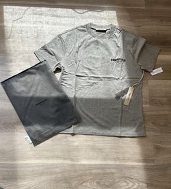 Fear of God Essentials Heather Gray Logo Tee – Brand New With Tags