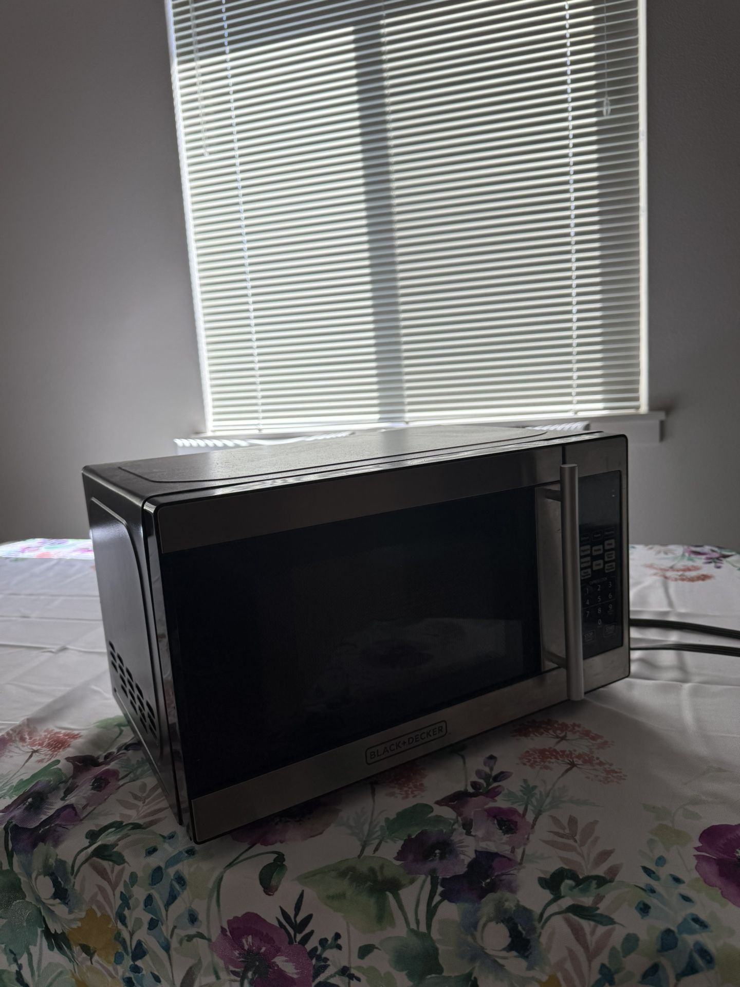 Black + Decker Microwave