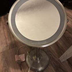 Light up Makeup Mirror