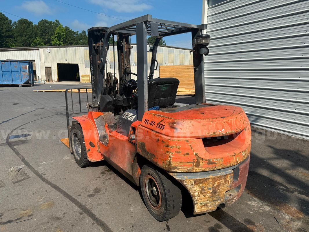 Forklift Toyota 7000 Lb