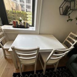 White Dining Table & Four Chairs - Extendable