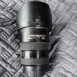 Nikon/Nikkor 17-55mm f2.8 Lens, DX, AF-S, IF-ED, SWM - U.S. Lens, Made in Japan...
