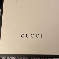 Authentic Gucci GG slide Sz 6