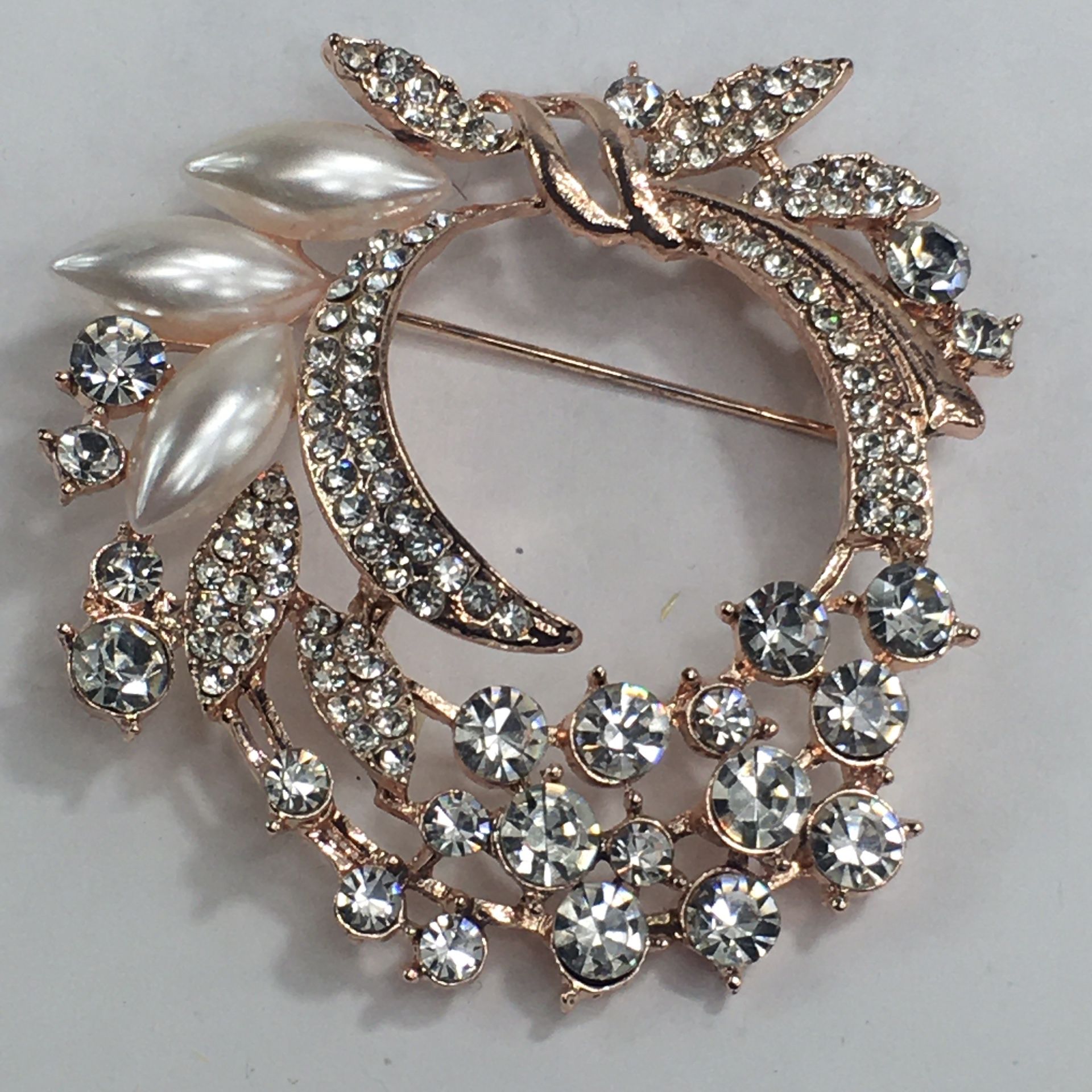 PIN BROOCH