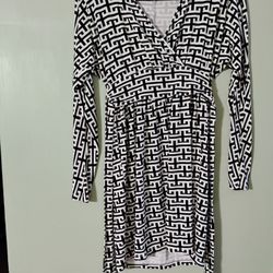 XS Black And White Women's Dress