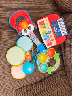 Instrument toys