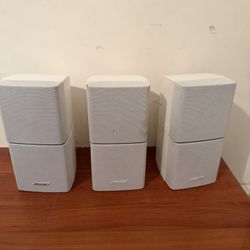 Bose Cube Speakers 