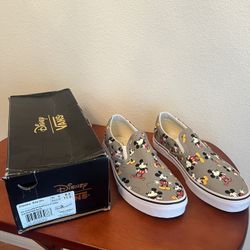 Vans x Disney Mickey Mouse Slip-On - Men’s 9.5