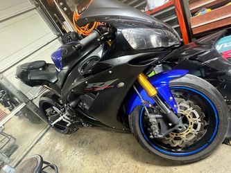 2005 Yamaha R1
