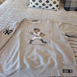 Yankees Polo Bear Sweatshirt 