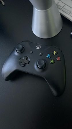 Selling This Xbox One Controller Don’t Need To Have Too Many Controllers