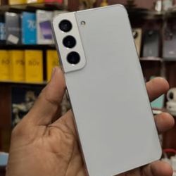 Samsung Galaxy S22 Plus Unlocked With Warranty 