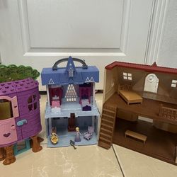Disney Frozen Castle And Two Doll Houses 