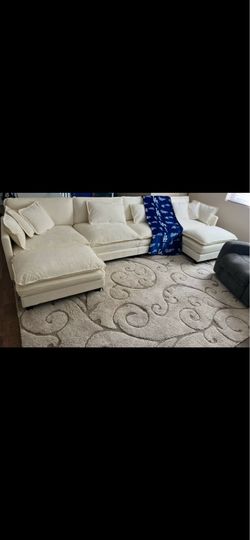 WHITE SECTIONAL