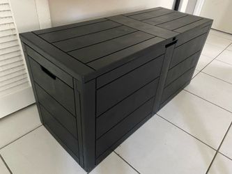 75-Gallon Outdoor Storage Deck Box – Brand New in Box