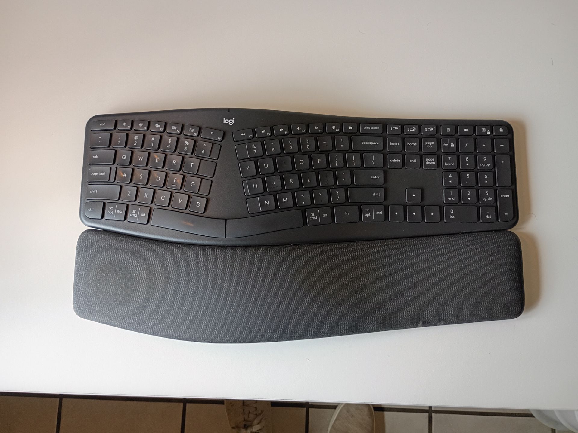 Bluetooth keyboard