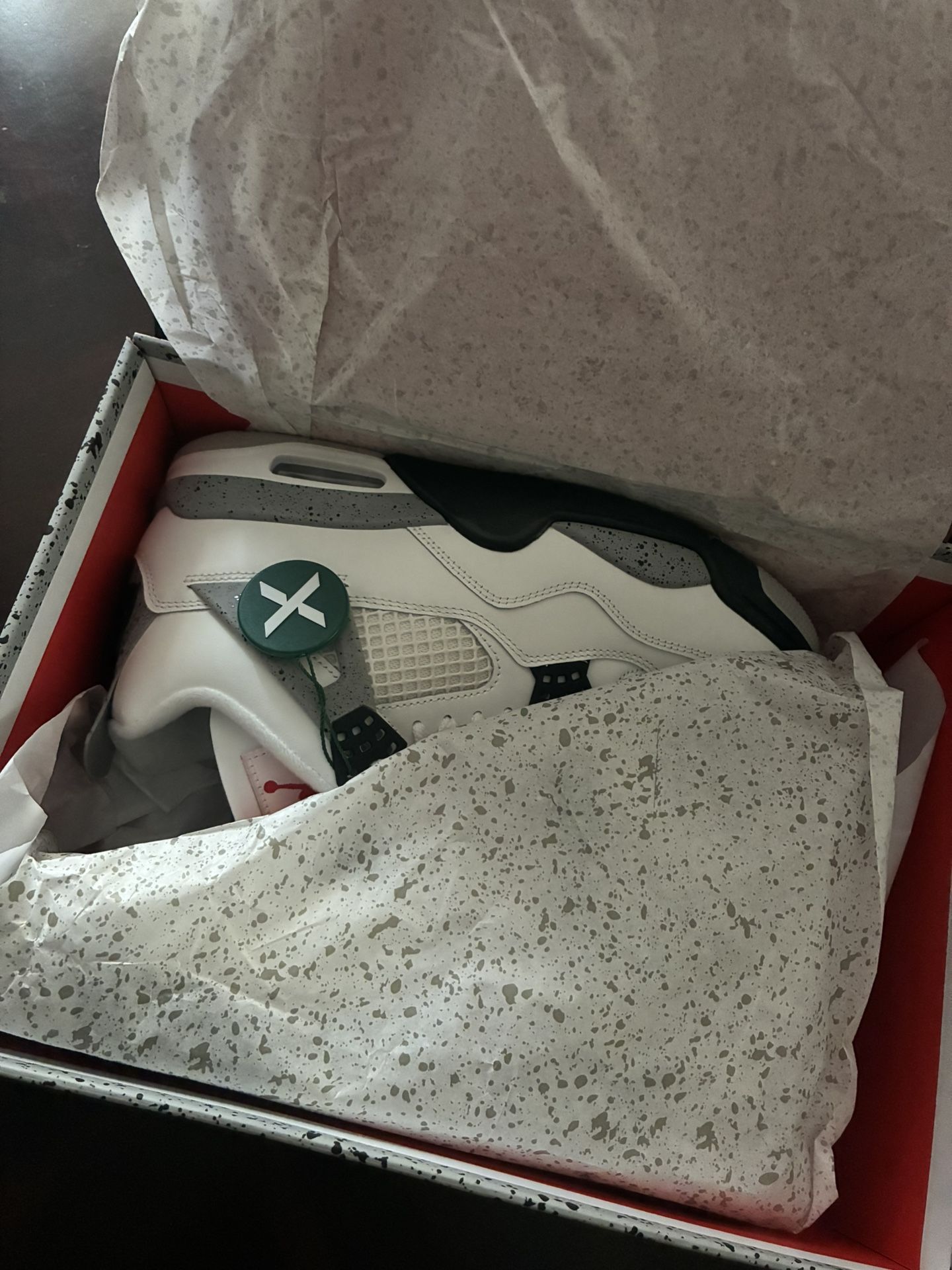 Jordan 4 Retro White Cement (2025) Size 8.5