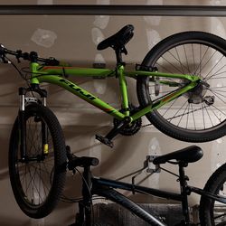 Fuji 24” youth mountain bike
