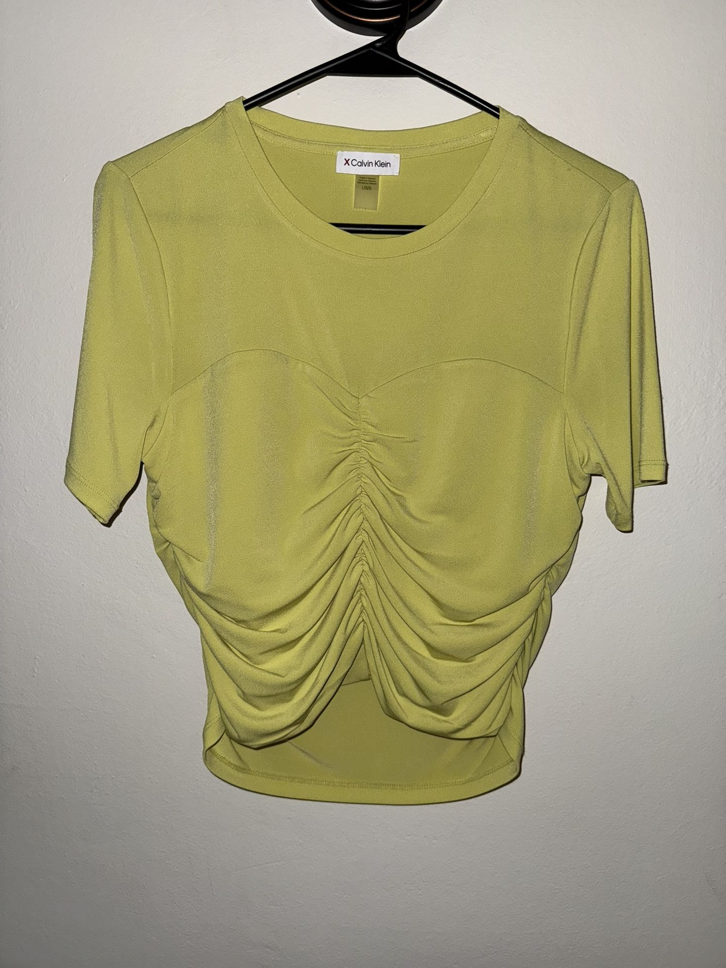 Calvin Klein Women’s Short Sleeve Ruched Front Top